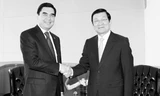 Rạng sáng 27/9 (giờ Việt Nam), tại trụ sở LHQ ở New York, Chủ tịch nước Trương Tấn Sang gặp Tổng thống Turkmenistan Gurbanguly Berdimuhamedov.