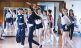 Các thí sinh tập luyện cho đêm Gala.