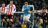 Sự tỏa sáng của những cá nhân như De Bruyne là đủ để Man City đè bẹp đối thủ yếu Sunderland. Ảnh: Reuters.