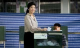 Cựu Thủ tướng Yingluck Shinawatra bỏ phiếu. Ảnh: Strait Times.