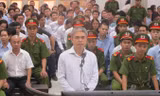 Bị cáo Nguyễn Xuân Sơn tại tòa.