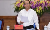 Thủ tướng Nguyễn Xuân Phúc phát biểu chỉ đạo tại phiên họp Chính phủ thường kỳ tháng 4/2016. Ảnh: Quang Hiếu.