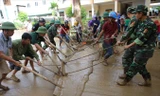 Trường học miền núi ngổn ngang sau lũ.