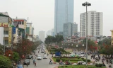 Tuyến phố Văn Cao sạch đẹp của Thủ đô lại có trung tâm thương mại lớn là một tiềm năng du lịch. Ảnh: Như Ý.