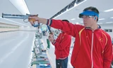 Xạ thủ Hoàng Xuân Vinh là niềm hy vọng giành huy chương của bắn súng Việt Nam tại Olympic 2016. Ảnh: VSI.