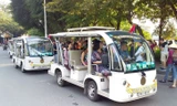Đồng loạt dừng xe điện 4 bánh chở khách, lợi hay hại?