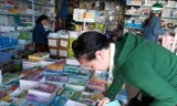 Hiện nay, 35% sách giáo khoa được tái sử dụng. ​Ảnh: Hồng Vĩnh