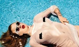 Ireland Baldwin nude táo bạo khiến quý ông 'bỏng mắt'