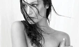 Bella Hadid bán nude táo bạo khoe đường cong đầy mê hoặc