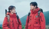 Jeon Ji Hyun diễn hài trong "Jirisan": Netizen chê làm lố, Joo Ji Hoon lại khen hết lời