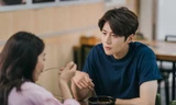 Hometown Cha Cha Cha: Rating tăng vọt nhờ nụ hôn bất ngờ của Shin Min Ah và Kim Seon Ho