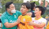 Thủ môn U19 SLNA cản phá 4 quả 11m, đưa đội nhà vào bán kết