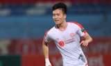 Hoàng Đức tỏa sáng rồi chấn thương: Viettel thắng kém vui, thầy Park đau đầu 