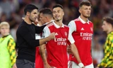 Arsenal lên đỉnh bảng, HLV Arteta vẫn đứng ngồi không yên vì điều này 