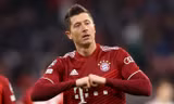 Lewandowski phá kỷ lục ghi bàn của Ronaldo và Messi ở Champions League