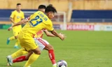 Hàng công im tiếng, SLNA lỡ cơ hội vượt qua HAGL 