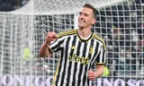 Milik lập kỳ tích, Juventus thắng lớn