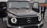 Xe Mercedes G63 giá 12 tỷ đồng bị 'bỏ rơi' ở cảng Hải Phòng