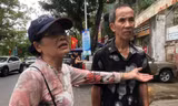 Người dân khu tập thể 7B Trần Phú (TP Hải Phòng) bức xúc bị bịt lối đi chung.