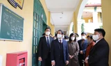Bộ trưởng Giáo dục kiểm tra việc dạy học trực tiếp tại Hải Phòng
