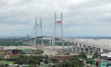 Cầu Phú Mỹ.