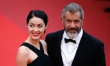 Sao Hollywood Mel Gibson sắp đón con thứ 9 với bạn gái kém 34 tuổi