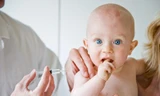Những trường hợp 'chống chỉ định' tiêm phòng cho trẻ
