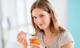 Lý do bạn nên uống mật ong mỗi ngày