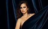 Cô đào Penelope Cruz U50 vẫn nóng bỏng gợi tình