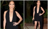 Jennifer Lopez táo bạo với đầm xẻ sâu