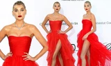 ‘Búp bê’ Thụy Điển Elsa Hosk quyến rũ như đóa hồng