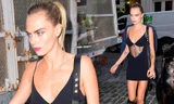 Siêu mẫu đồng tính Cara Delevingne mặc kiệm vải trên phố