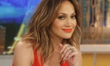 Jennifer Lopez rạng rỡ, trẻ trung ‘quên tuổi’