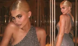 Kylie Jenner diện đầm lưng trần dáng ‘siêu vòng 3’ y hệt chị gái Kim