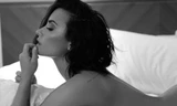Demi Lovato táo bạo bán nude trên bìa single mới