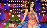 Dàn thiên thần nội y Victoria’s Secret 2016 lộng lẫy, nóng bỏng