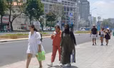 Nắng rát mặt tại đoạn đường được đề xuất lắp mái che hàng chục tỷ đồng ở TPHCM