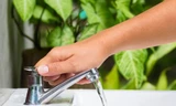 Một phường ở trung tâm TPHCM cúp nước liên tục 4 đêm 