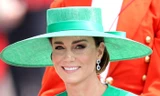 Công nương Kate xuất hiện