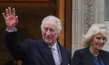 Tình trạng Vua Charles sau ca phẫu thuật 