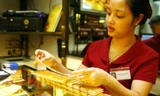 Giá vàng SJC chững lại theo vàng thế giới
