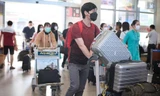 Sân bay Tân Sơn Nhất lần thứ 3 tăng tải cao điểm Tết 