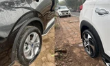 Hàng loạt ô tô đỗ trên vỉa hè Hà Nội bị chọc thủng lốp trong đêm