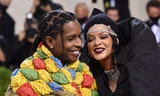 Quý tử của "nữ ca sĩ giàu nhất thế giới" Rihanna được nuôi dạy thế nào?