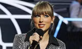Fan bức xúc vì không săn được vé tour diễn "The Eras Tour", Taylor Swift viết tâm thư 