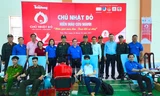 Chủ tịch TP Cần Thơ động viên thanh niên, chiến sĩ hiến máu tại Chủ nhật Đỏ