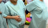 Nhiều Đại biểu Quốc hội băn khoăn về tính luân lý trong việc mang thai hộ
