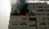 Giảng đường Đại học Ngoại Thương bốc cháy