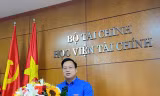 Anh Trần Quang Hưng, Phó Chủ tịch T.Ư Hội SVVN, Phó Bí thư Thành đoàn, Chủ tịch Hội Sinh viên TP. Hà Nội trao đổi tại Diễn đàn