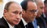 Tổng thống Nga Vladinir Putin "liên thủ " với Tổng thống Pháp François Hollande trong cuộc chiến chống IS.